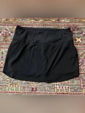 Athleta Black High-Waist Athletic Shorts Skirt
